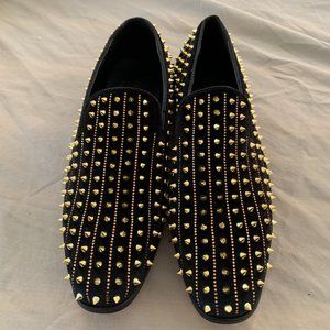 AFTER MIDNIGHT AM Exclusive Smoker Shoe Velvet with Spike Studs